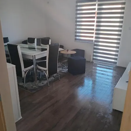 Sara Apartment
